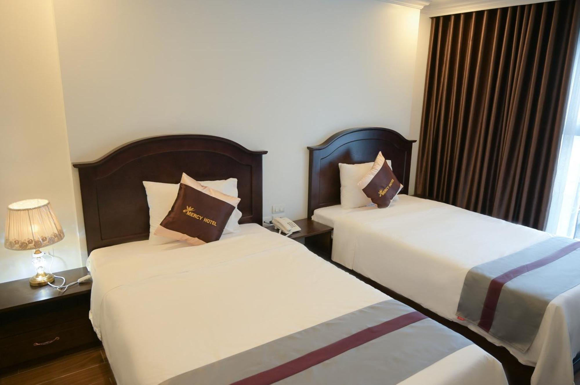 Mercy Hotel Hanoi Bagian luar foto